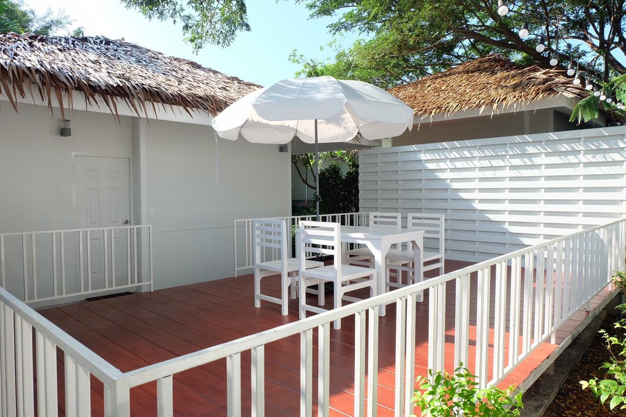 Aquna Huahin Resort Esterno foto