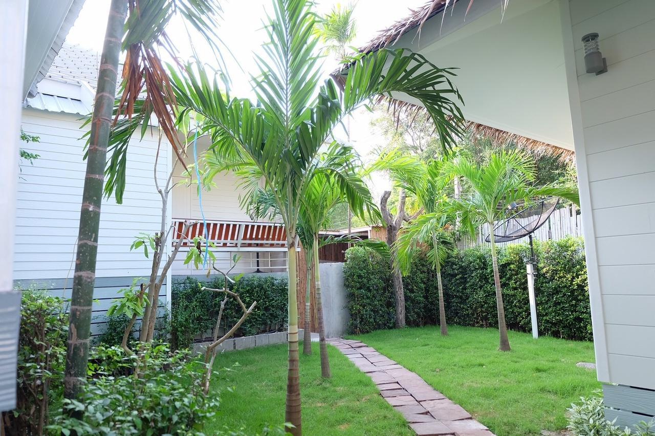Aquna Huahin Resort Esterno foto